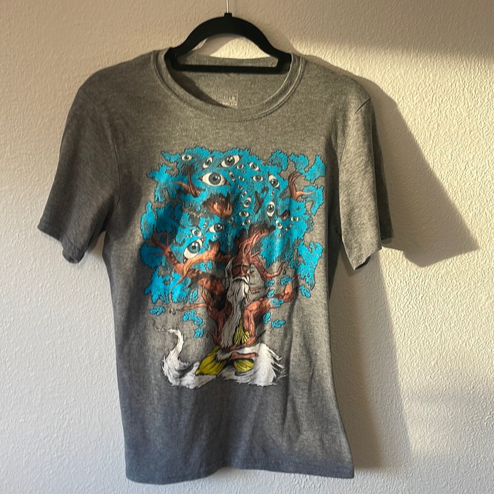 Women’s Small T-shirt